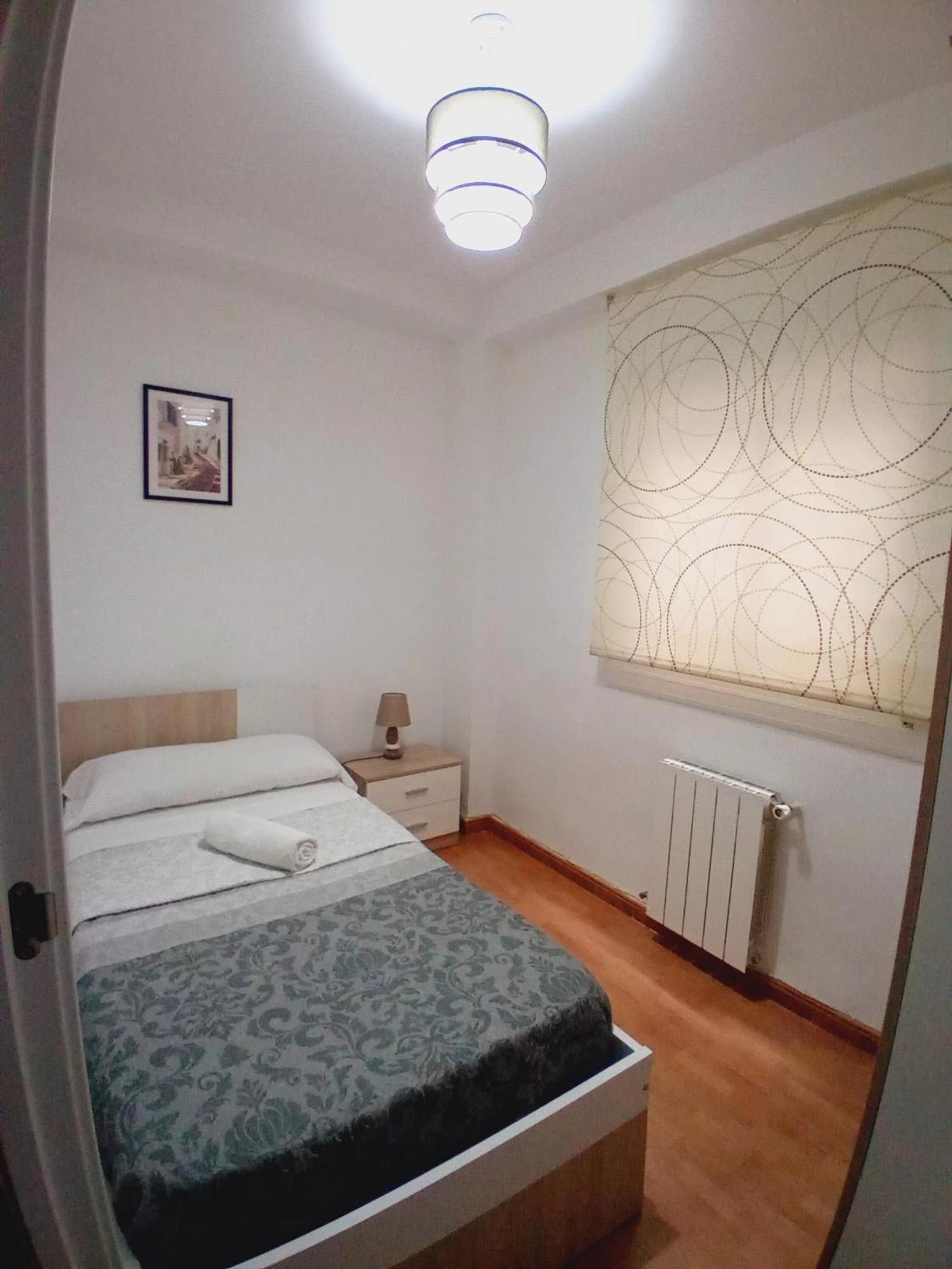 Amplio Apartamento Centro De Alicante Buitenkant foto